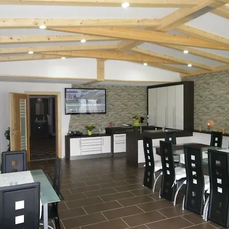 Kaiser Апартаменты *